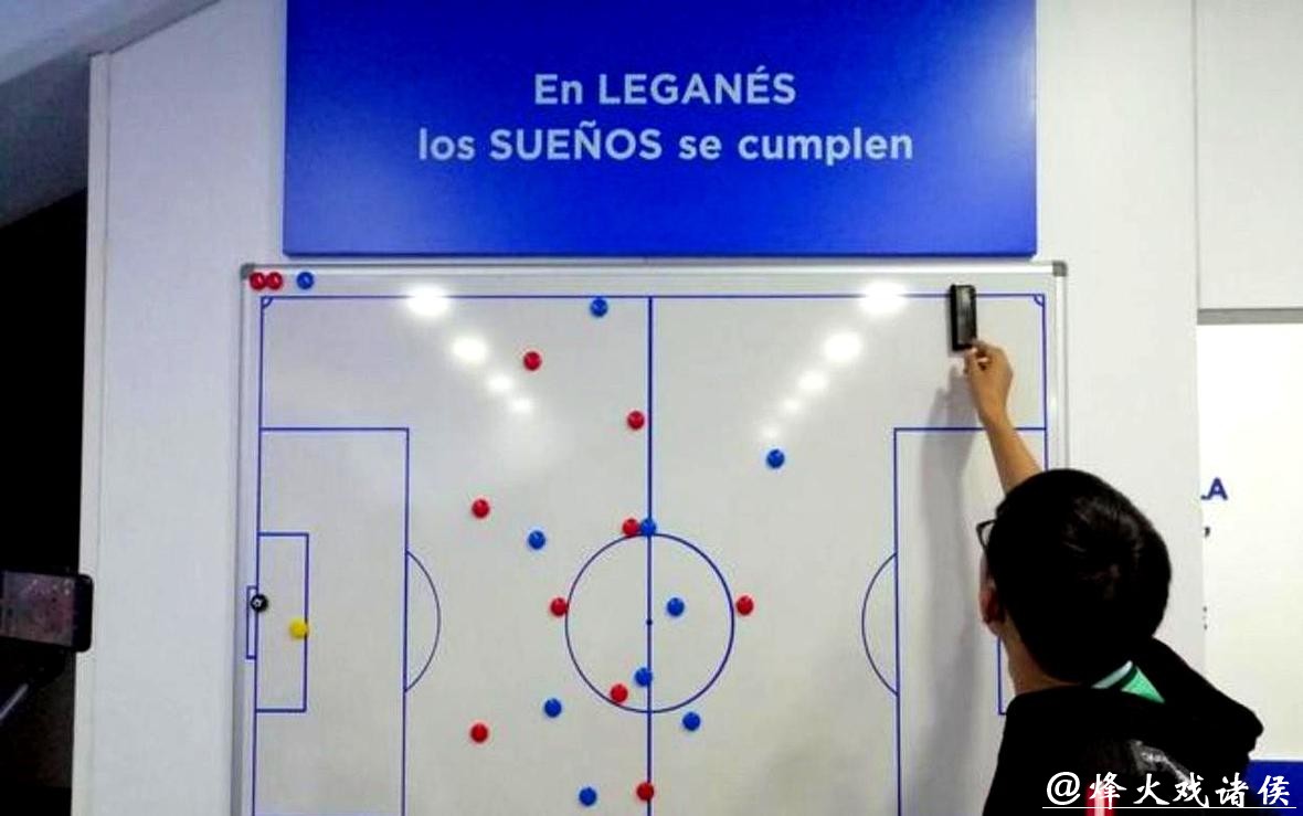 张帆从主力到板凳，38分钟变0分钟，北控签下罗汉琛那天球衣号码从首发名单消失，教练安排成最大变量